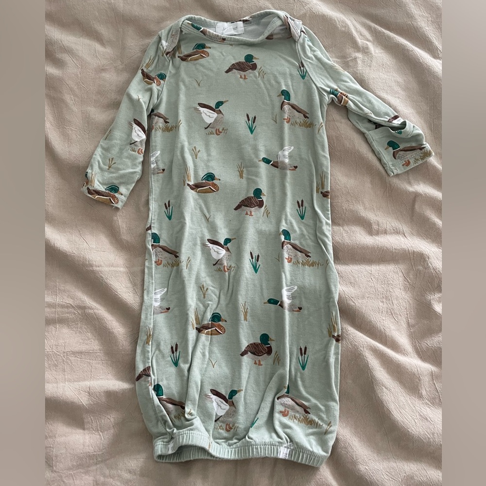 Angel Dear BAMBOO GOWN - DUCKS - 0/3M